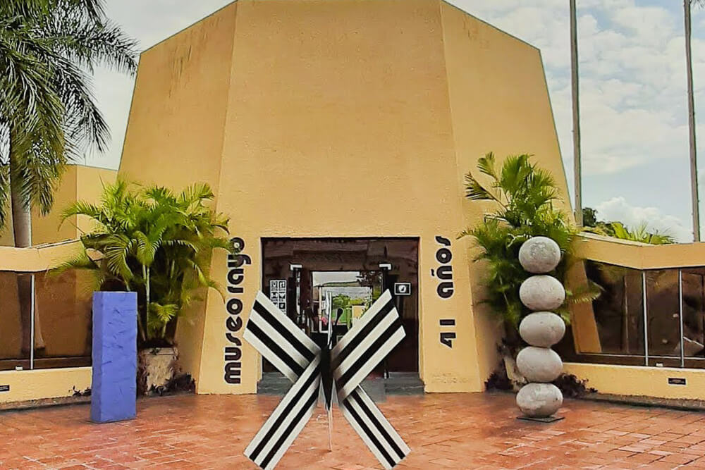 Museo Rayo in Roldonillo, Valle de Cauca Colombia