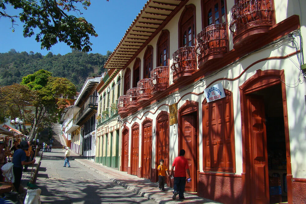 Road in Jericó, Colombia