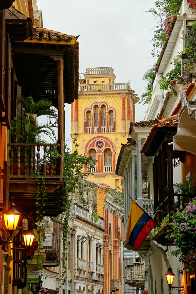 Yellow building in Cartagena, Colombian Coast