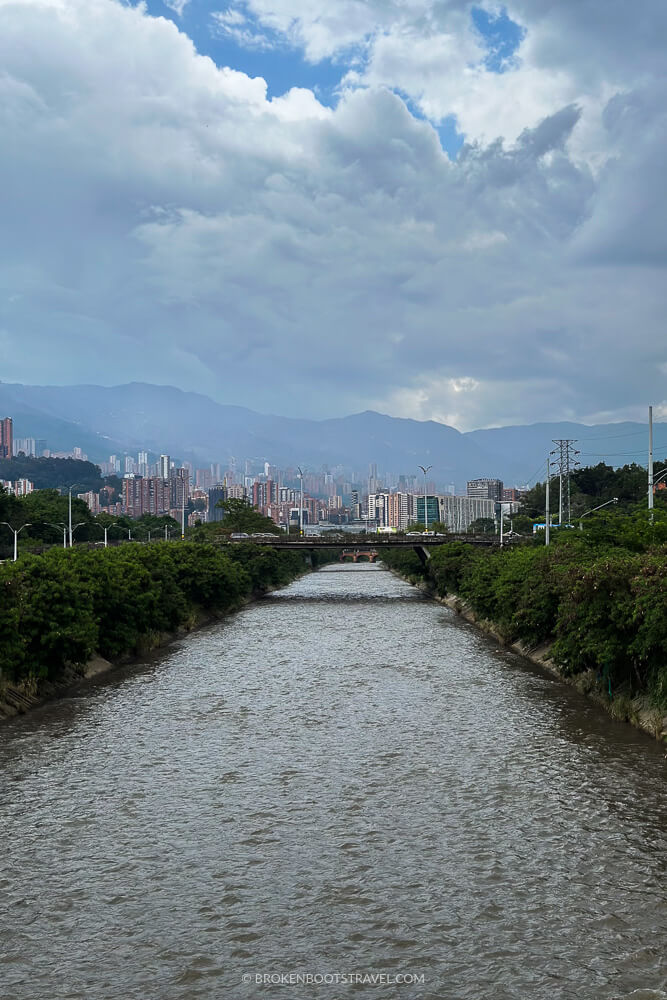 Parques del Rio Medellin Colombia