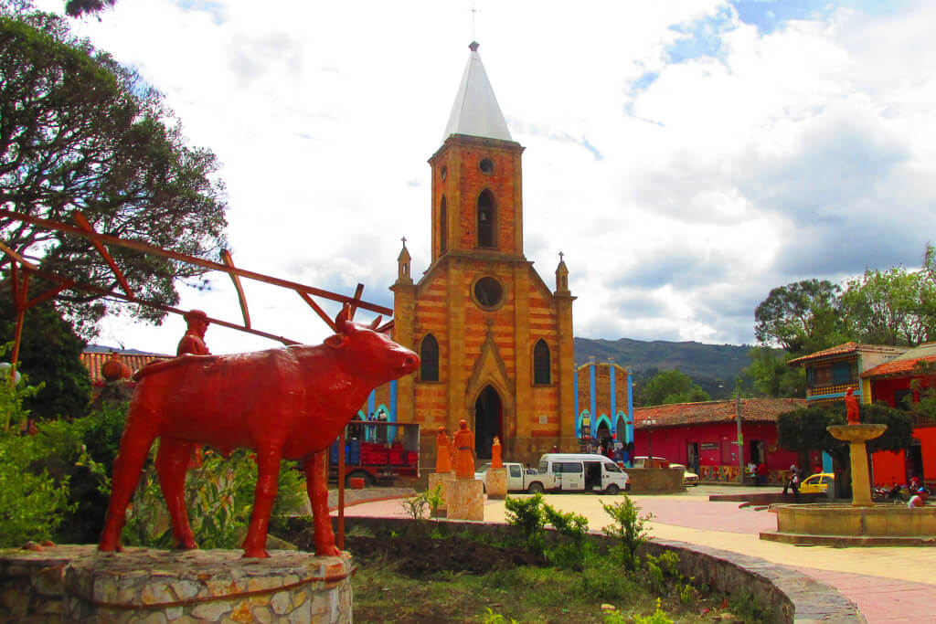 The central plaza and cathedral of Ráquira, Colombia