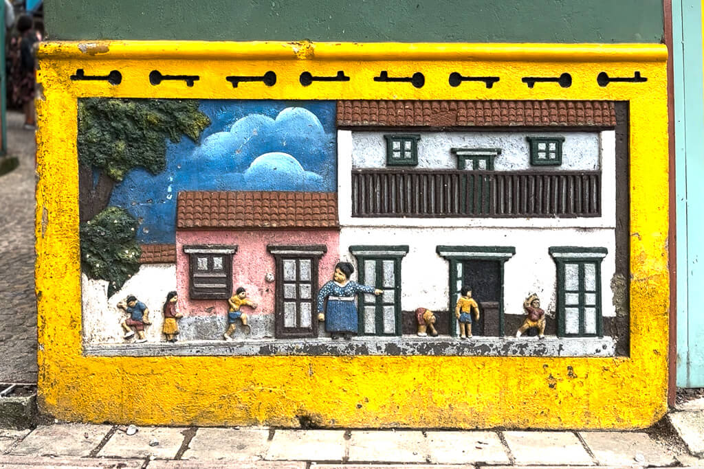 Close up of a zocaló in the town of Guatapé, Antioquia